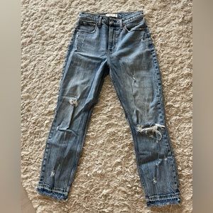 Abercrombie High Waited Mom Jeans, Light Wash, Size 4